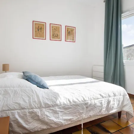 Pierrot Avec Grand Jardin Arbore, Proche Du Port Et Des Restaurants Holiday home *